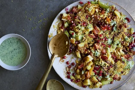Tomato and tamarind bhel puri